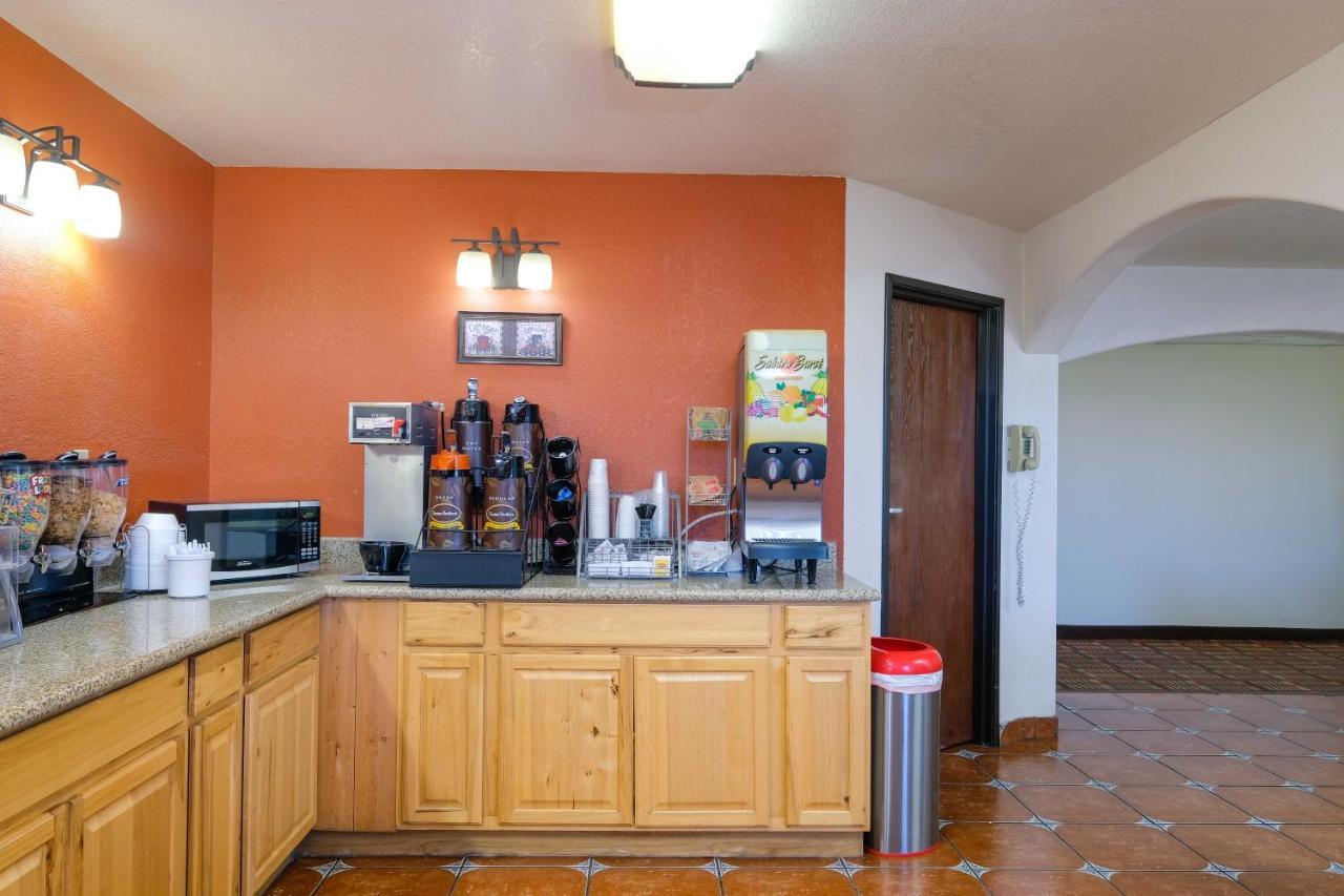 Super 8 By Wyndham Las Cruces/White Sands Area Exterior foto